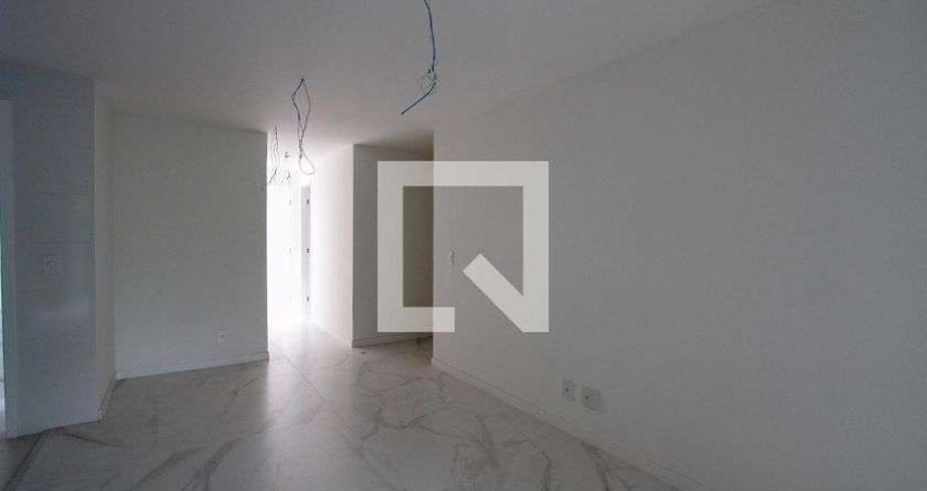 Apartamento para Aluguel - Jardim Oceânico, 2 Quartos,  76 m² - Rio de Janeiro