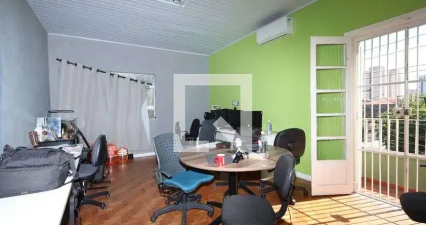 Casa para Aluguel - Vila Antonieta, 2 Quartos,  150 m² - São Paulo
