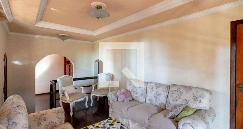 Casa para Aluguel - Betânia, 4 Quartos,  720 m² - Belo Horizonte