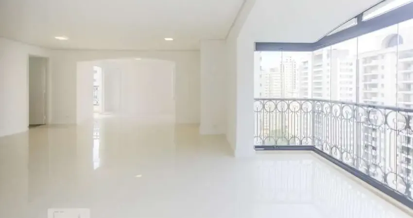 Cobertura para Aluguel - Moema, 3 Quartos,  240 m² - São Paulo