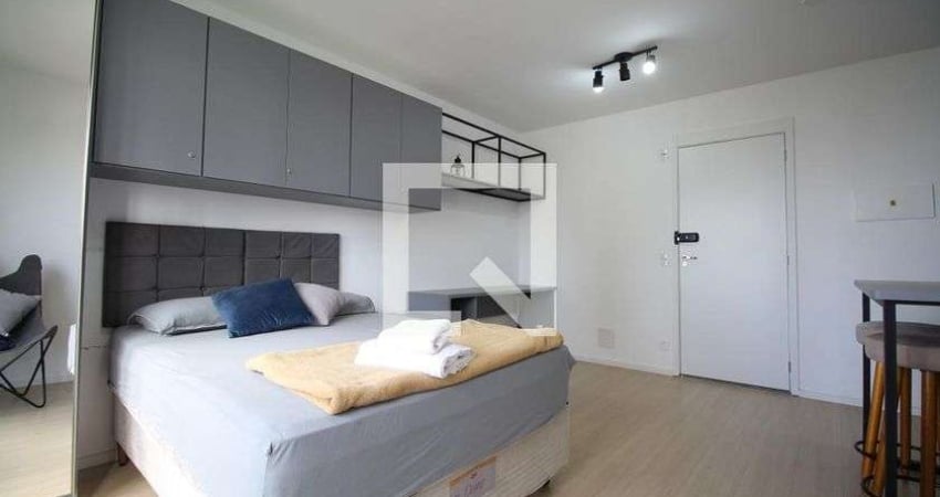 Kitnet / Stúdio para Aluguel - Cidade Jardim, 1 Quarto,  26 m² - São Paulo