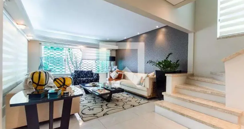 Casa para Aluguel - Gonzaga , 3 Quartos,  320 m² - Santos