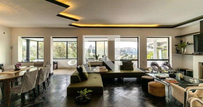Casa para Aluguel - Higienópolis, 4 Quartos,  550 m² - São Paulo