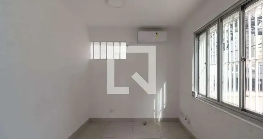 Casa para Aluguel - Sumaré, 3 Quartos,  180 m² - São Paulo