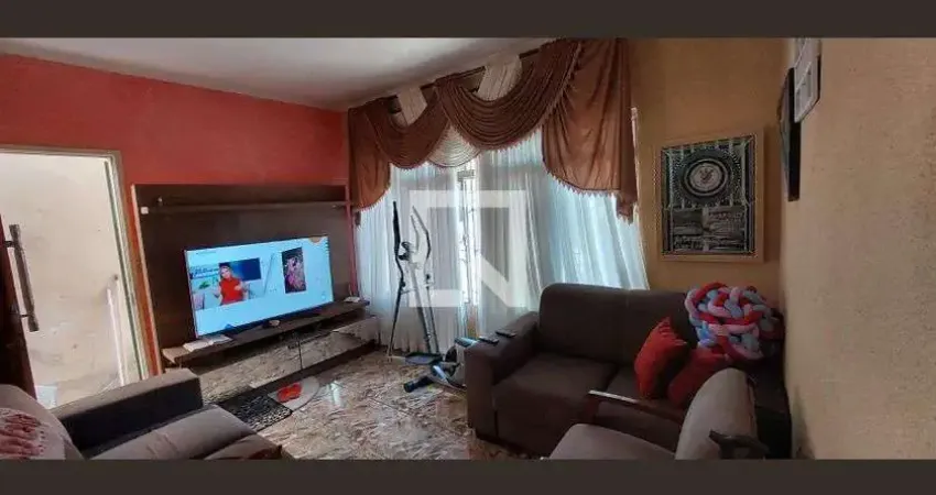 Casa para Aluguel - Vila Apiaí, 2 Quartos,  115 m² - Santo André