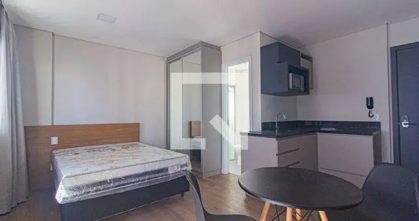 Kitnet / Stúdio para Aluguel - Centro, 1 Quarto,  32 m² - Curitiba