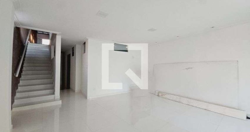 Casa para Aluguel - Matatu, 4 Quartos,  200 m² - Salvador
