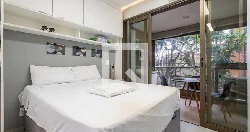 Kitnet / Stúdio para Aluguel - Vila Madalena, 1 Quarto,  28 m² - São Paulo