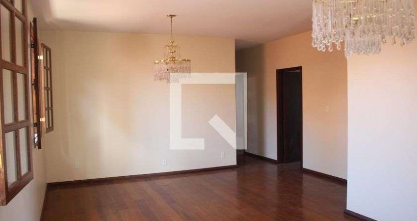 Casa para Aluguel - Barreiro, 6 Quartos,  360 m² - Belo Horizonte