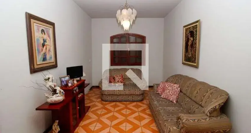 Casa para Aluguel - Santa Efigênia, 3 Quartos,  309 m² - Belo Horizonte