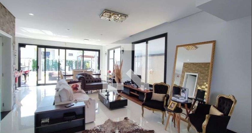 Casa / Sobrado em Condomínio para Aluguel - Swiss Park, 3 Quartos,  250 m² - Campinas