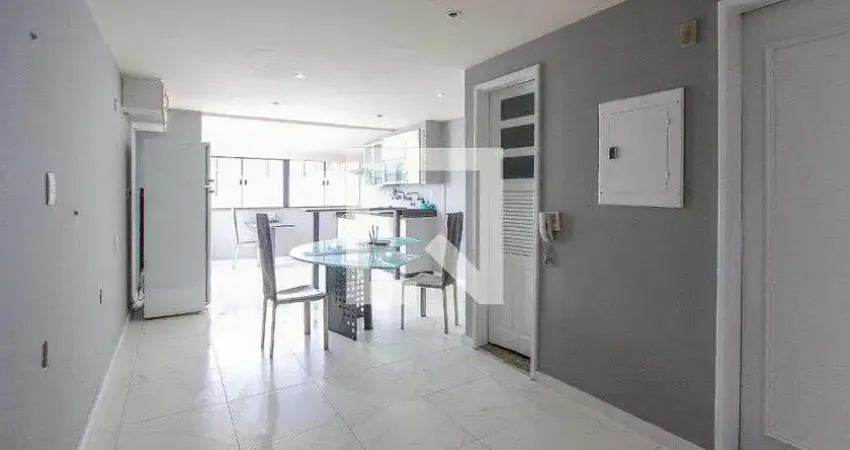 Cobertura para Aluguel - Jardim Oceânico, 3 Quartos,  120 m² - Rio de Janeiro