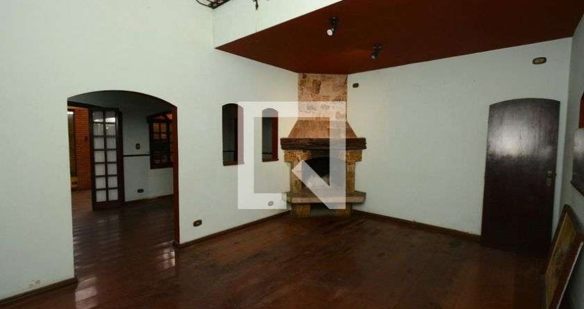 Casa para Aluguel - Capela do Socorro, 5 Quartos,  600 m² - São Paulo