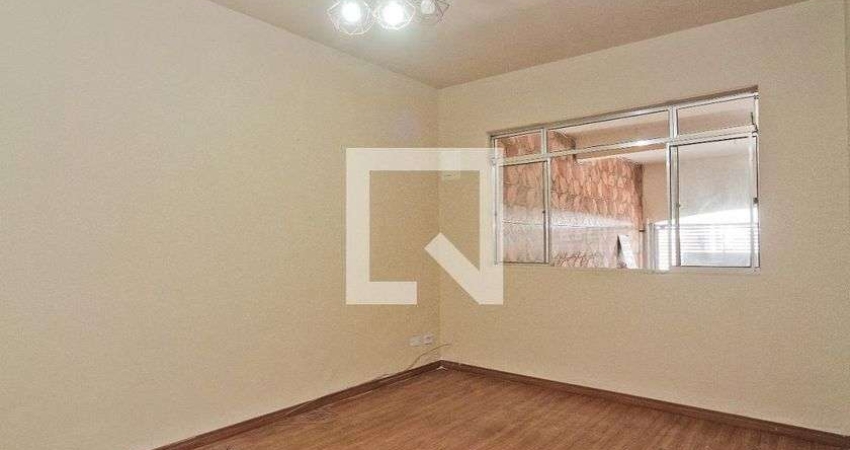 Casa para Aluguel - Jardim Mangalot, 2 Quartos,  200 m² - São Paulo