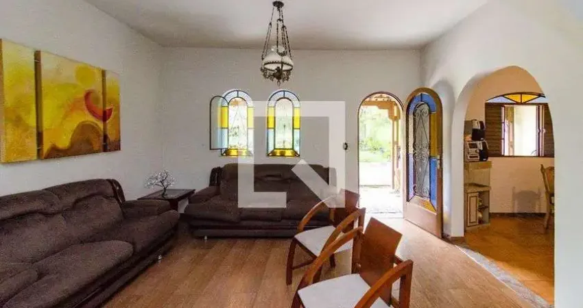 Casa para Aluguel - Dom Bosco, 3 Quartos,  220 m² - Belo Horizonte