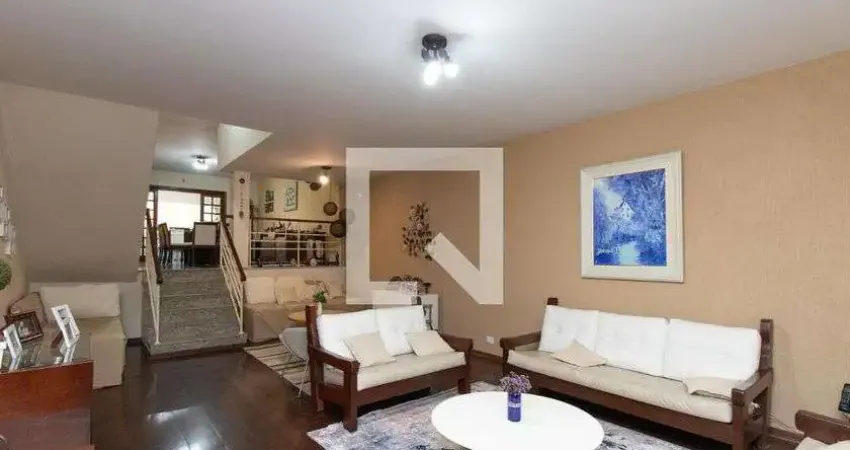 Casa para Aluguel - Tremembe, 4 Quartos,  360 m² - São Paulo