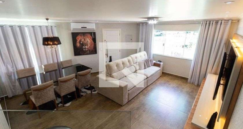 Casa para Aluguel - Vila Guilherme, 3 Quartos,  200 m² - São Paulo