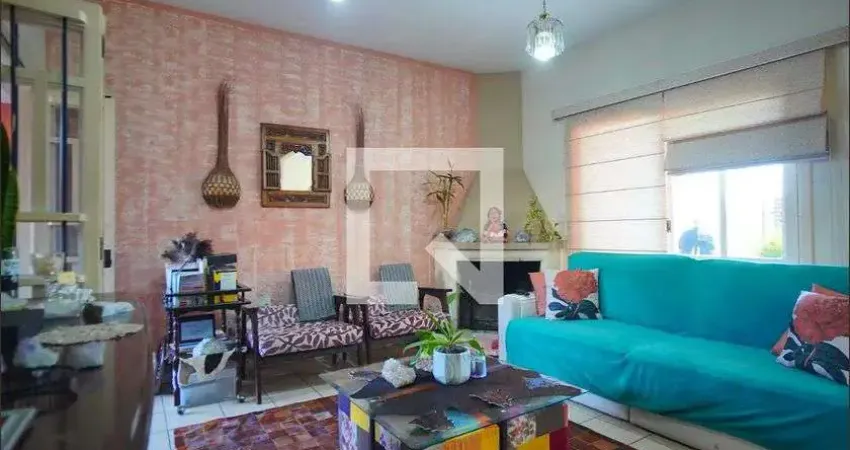 Casa para Aluguel - Sarandi, 5 Quartos,  329 m² - Porto Alegre