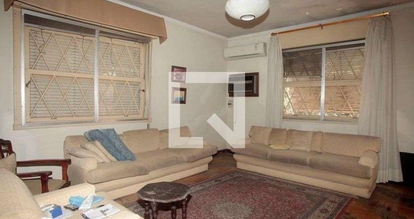 Casa para Aluguel - Petrópolis, 3 Quartos,  260 m² - Porto Alegre