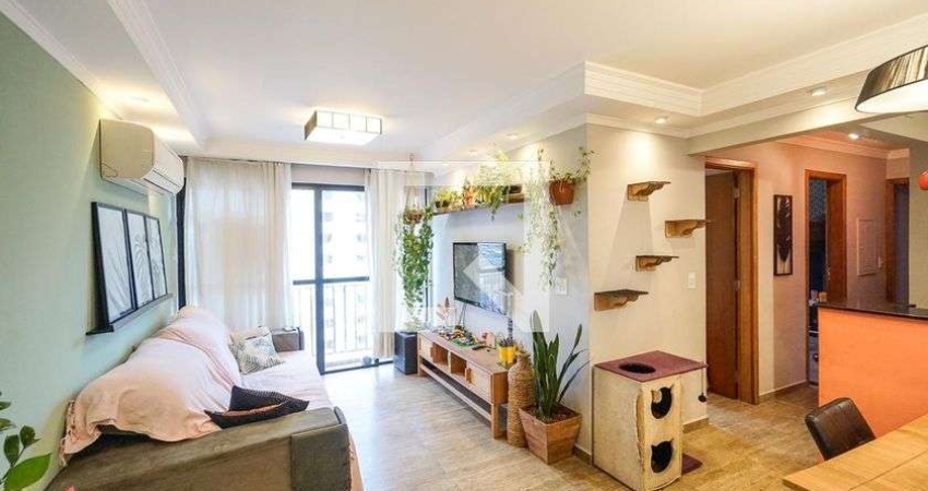 Apartamento para Aluguel - Tatuapé, 3 Quartos,  75 m² - São Paulo
