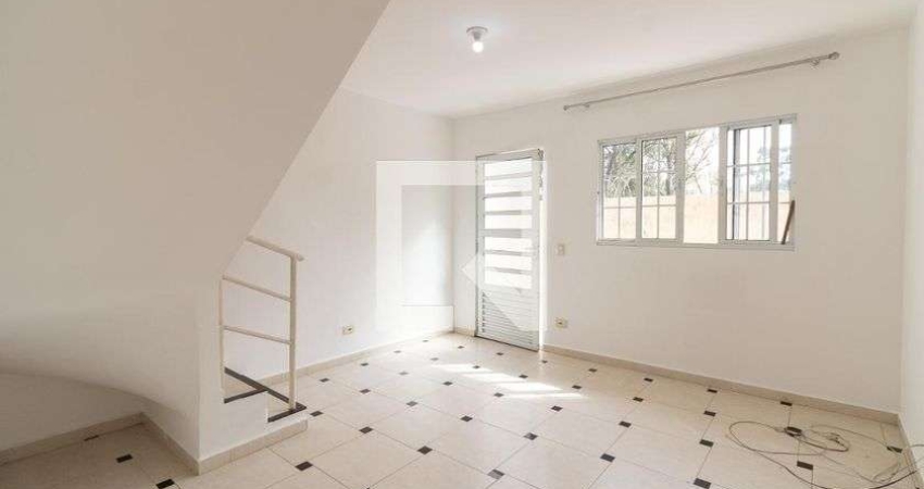 Casa / Sobrado em Condomínio para Aluguel - Parque Ipê, 2 Quartos,  44 m² - São Paulo