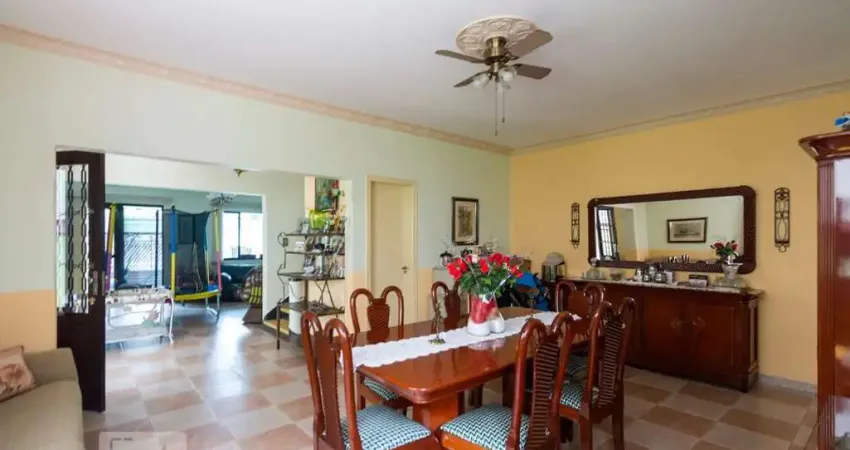 Casa para Aluguel - Chácara Inglesa, 3 Quartos,  400 m² - São Paulo