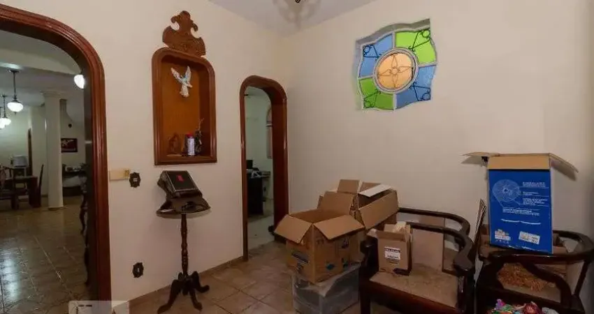 Casa para Aluguel - Parque Industrial Paulista, 6 Quartos,  650 m² - Goiânia