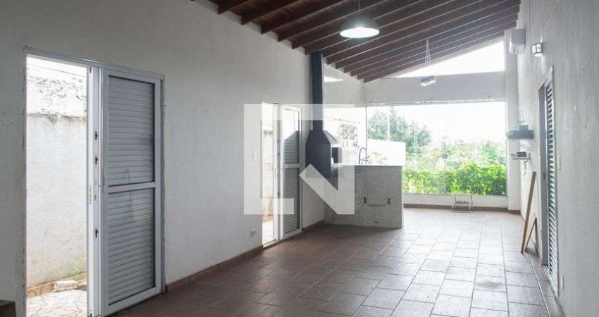 Casa para Aluguel - Sítio do Mandaqui, 3 Quartos,  300 m² - São Paulo