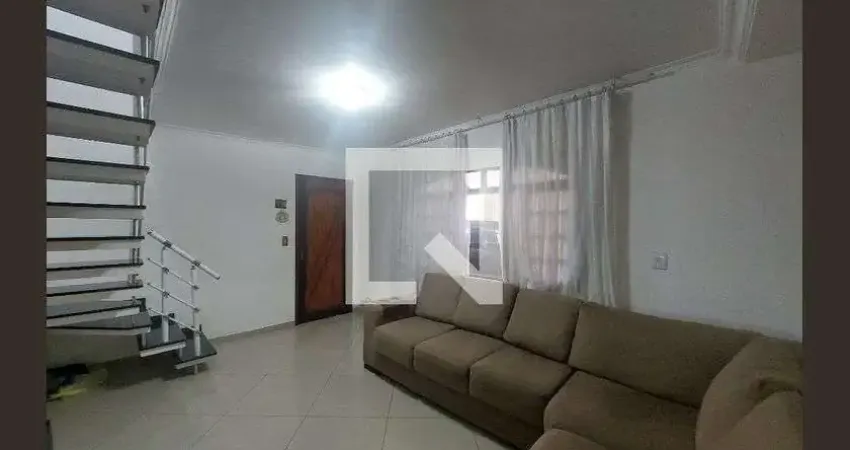 Casa para Aluguel - Jardim Maria Rita, 3 Quartos,  150 m² - São Paulo