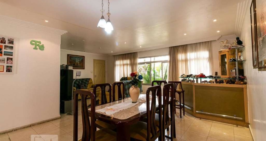 Casa para Aluguel - Vila Carrão, 3 Quartos,  500 m² - São Paulo