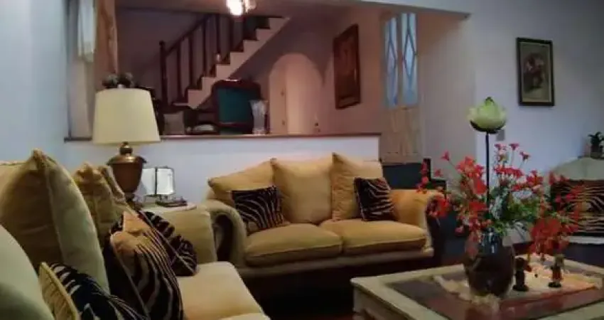 Casa para Aluguel - Vila Carrão, 4 Quartos,  300 m² - São Paulo