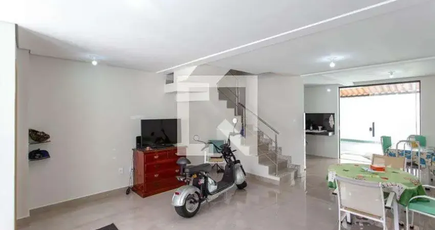 Casa para Aluguel - Santa Rosa, 3 Quartos,  103 m² - Belo Horizonte