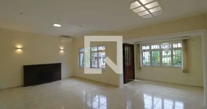 Casa para Aluguel - Jardim Marajoara , 2 Quartos,  300 m² - São Paulo