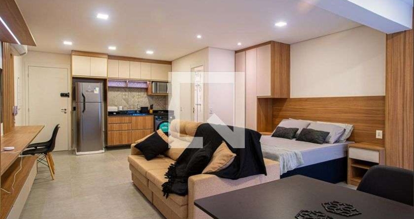 Kitnet / Stúdio para Aluguel - Consolação, 1 Quarto,  41 m² - São Paulo