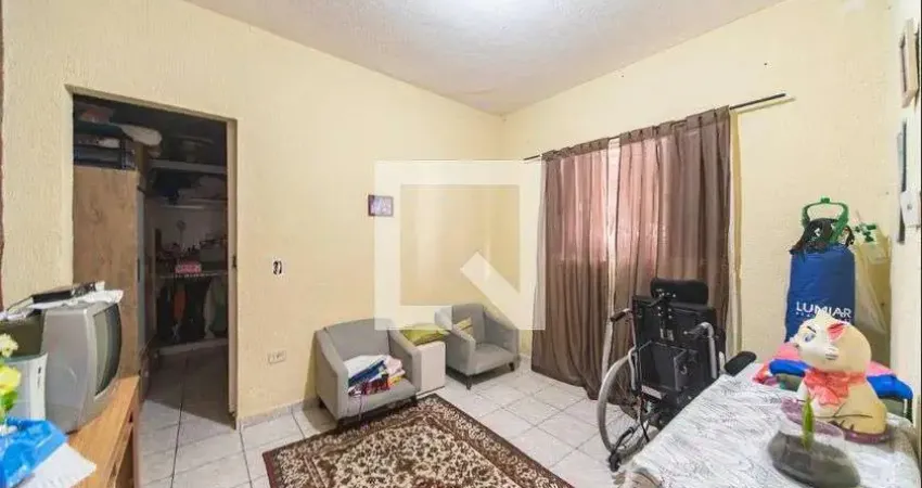 Casa para Aluguel - Vila Tibirica, 2 Quartos,  250 m² - Santo André