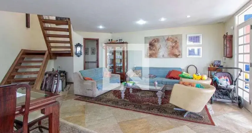 Casa / Sobrado em Condomínio para Aluguel - Jardim Oceânico, 3 Quartos,  600 m² - Rio de Janeiro