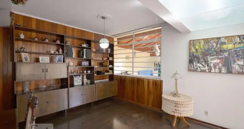 Casa para Aluguel - Bosque da Saúde, 3 Quartos,  225 m² - São Paulo