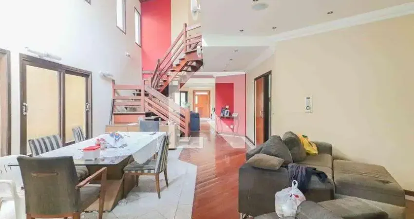 Casa para Aluguel - Parque dos Príncipes, 5 Quartos,  600 m² - São Paulo