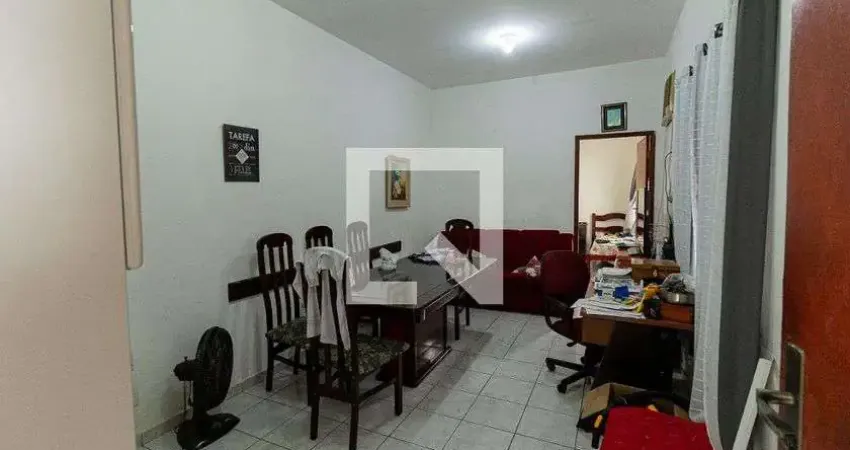 Casa para Aluguel - Piedade, 1 Quarto,  270 m² - Rio de Janeiro