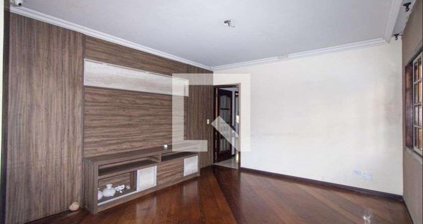 Casa para Aluguel - Uberaba, 4 Quartos,  525 m² - Curitiba