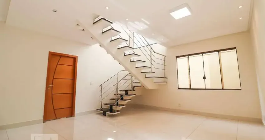 Casa / Sobrado em Condomínio para Aluguel - Jardins Valência, 3 Quartos,  250 m² - Goiânia