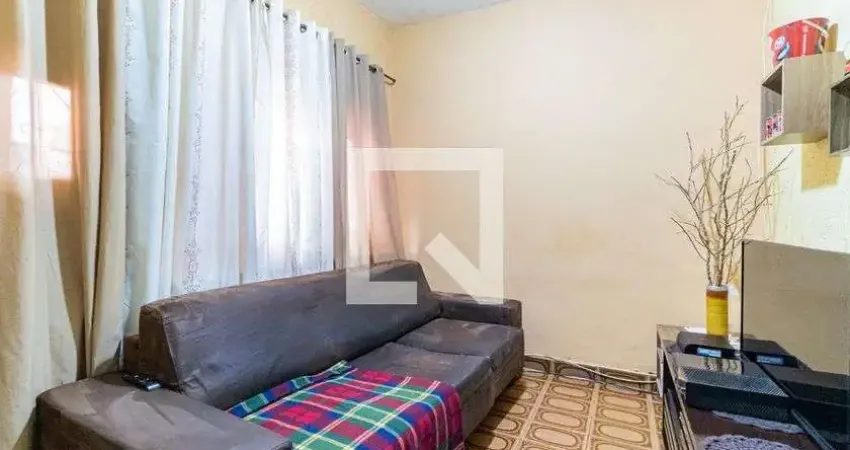 Casa para Aluguel - Socorro, 2 Quartos,  250 m² - São Paulo