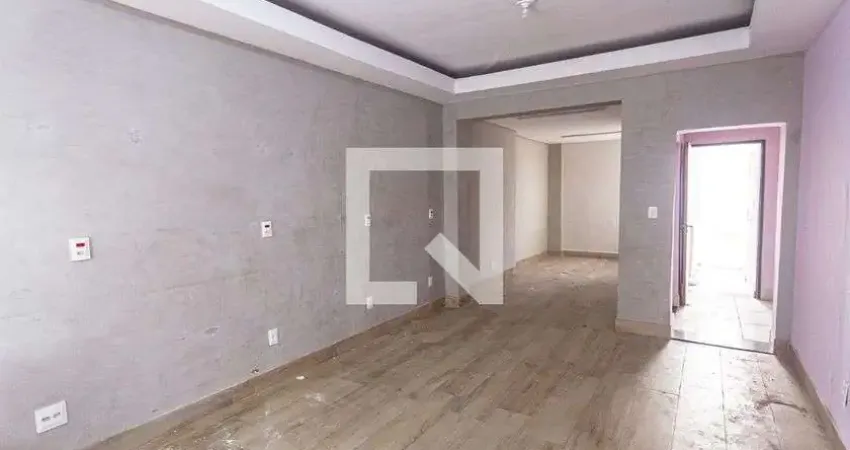 Casa para Aluguel - Santa Efigênia, 6 Quartos,  232 m² - Belo Horizonte