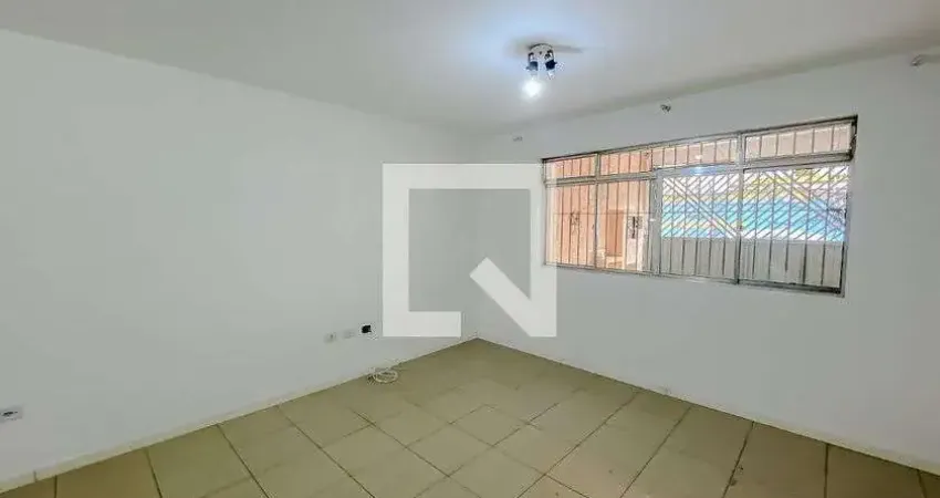 Casa para Aluguel - Vila Carrão, 3 Quartos,  200 m² - São Paulo
