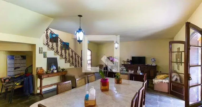 Casa para Aluguel - Loteamento Caminhos de San Conrado (Sousas), 3 Quartos,  380 m² - Campinas