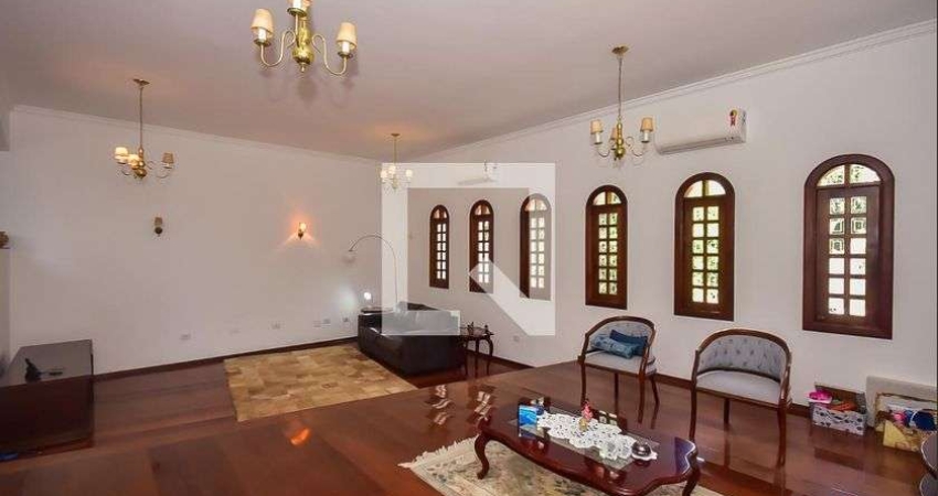 Casa para Aluguel - Jardim Londrina, 4 Quartos,  306 m² - São Paulo