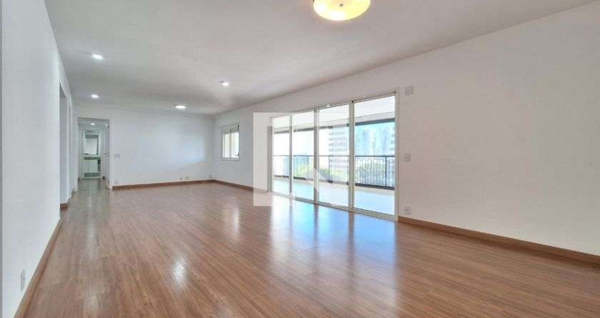 Apartamento para Aluguel - Barra Funda, 3 Quartos,  160 m² - São Paulo