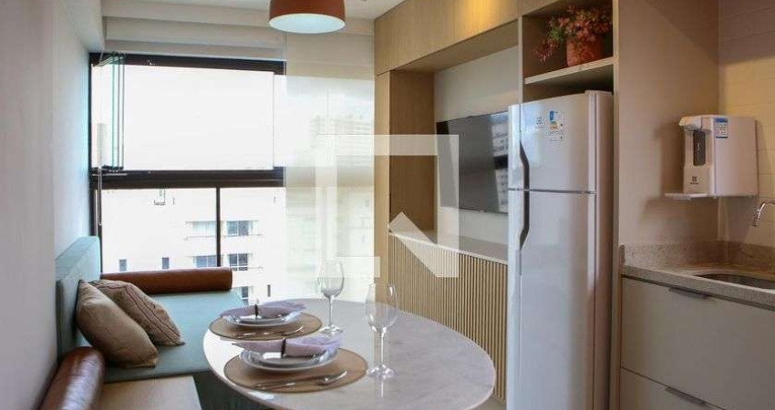Apartamento para Aluguel - Vila Pompéia, 1 Quarto,  29 m² - São Paulo