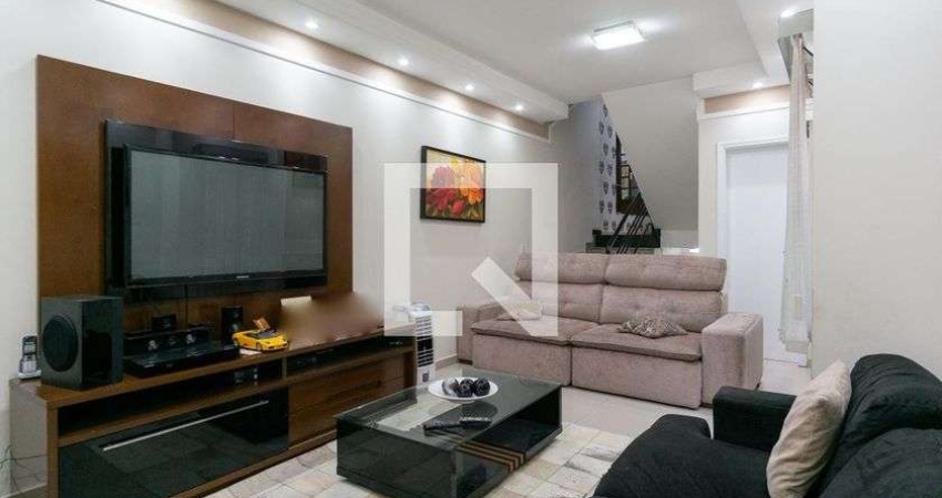 Casa para Aluguel - Água Fria, 3 Quartos,  220 m² - São Paulo