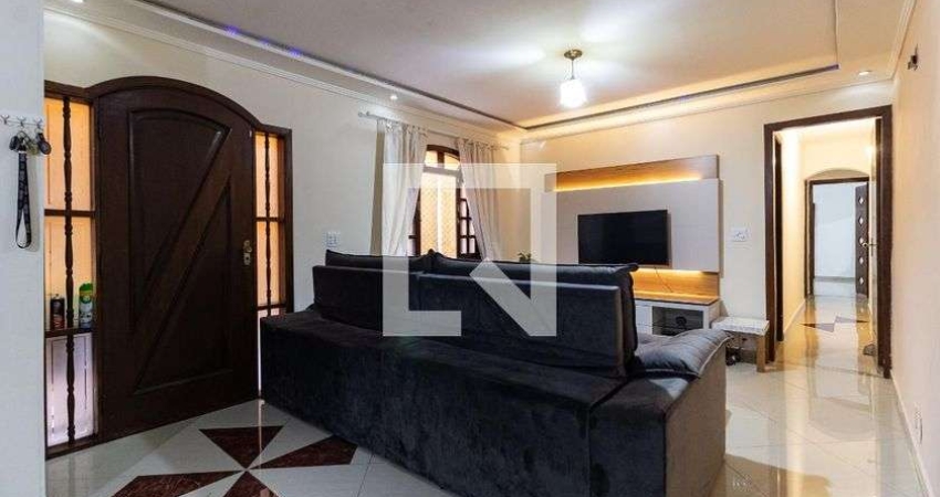 Casa para Aluguel - Vila das Mercês, 3 Quartos,  145 m² - São Paulo